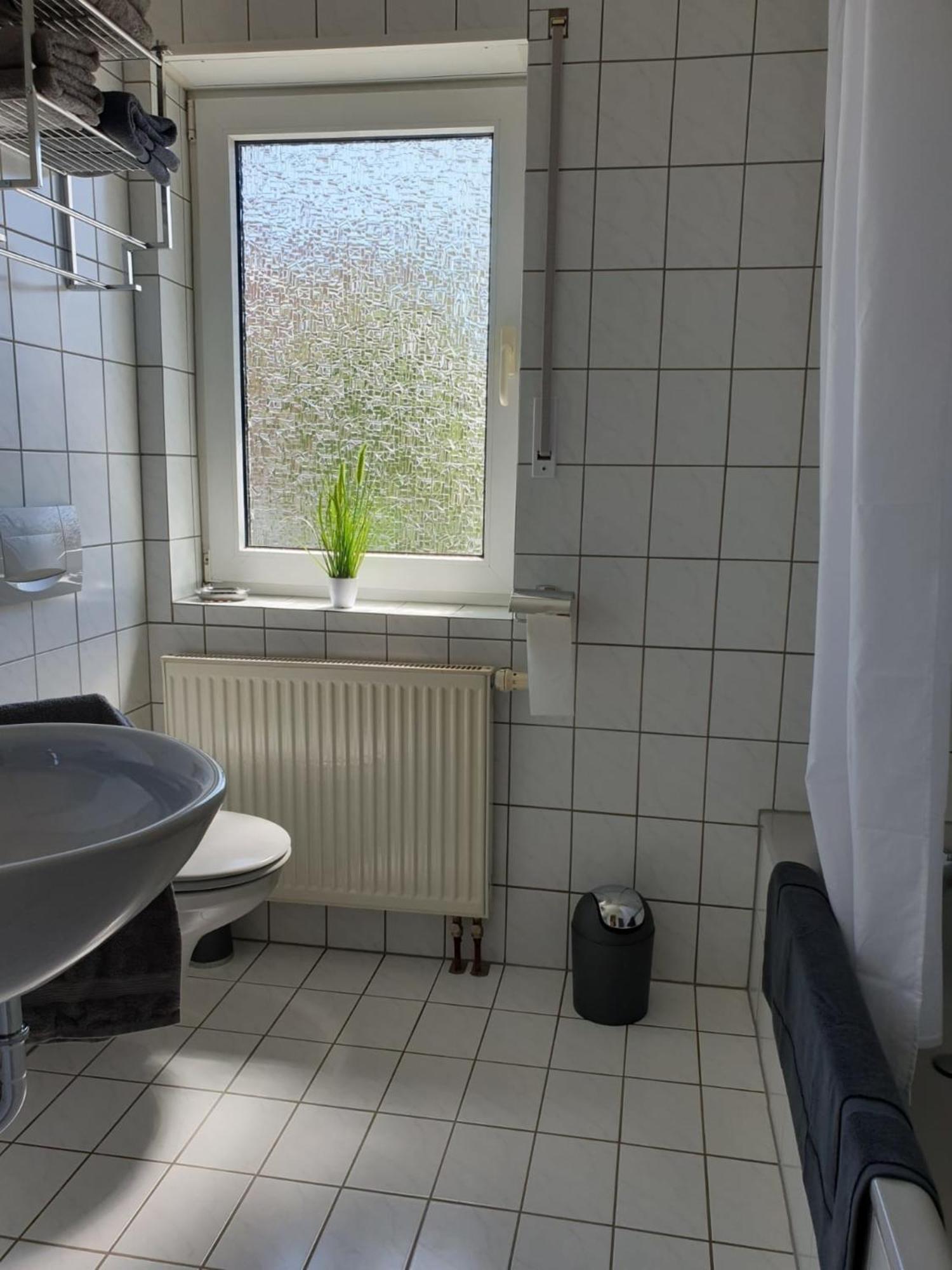 Ferienwohnung Bernhard Гермерсхайм Экстерьер фото