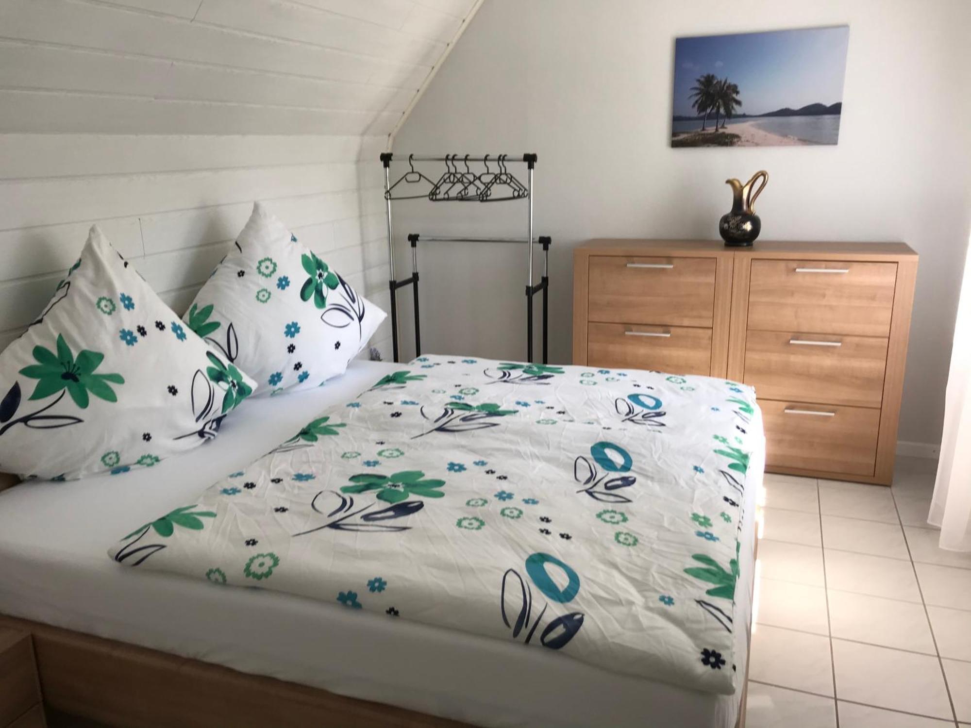 Ferienwohnung Bernhard Гермерсхайм Экстерьер фото
